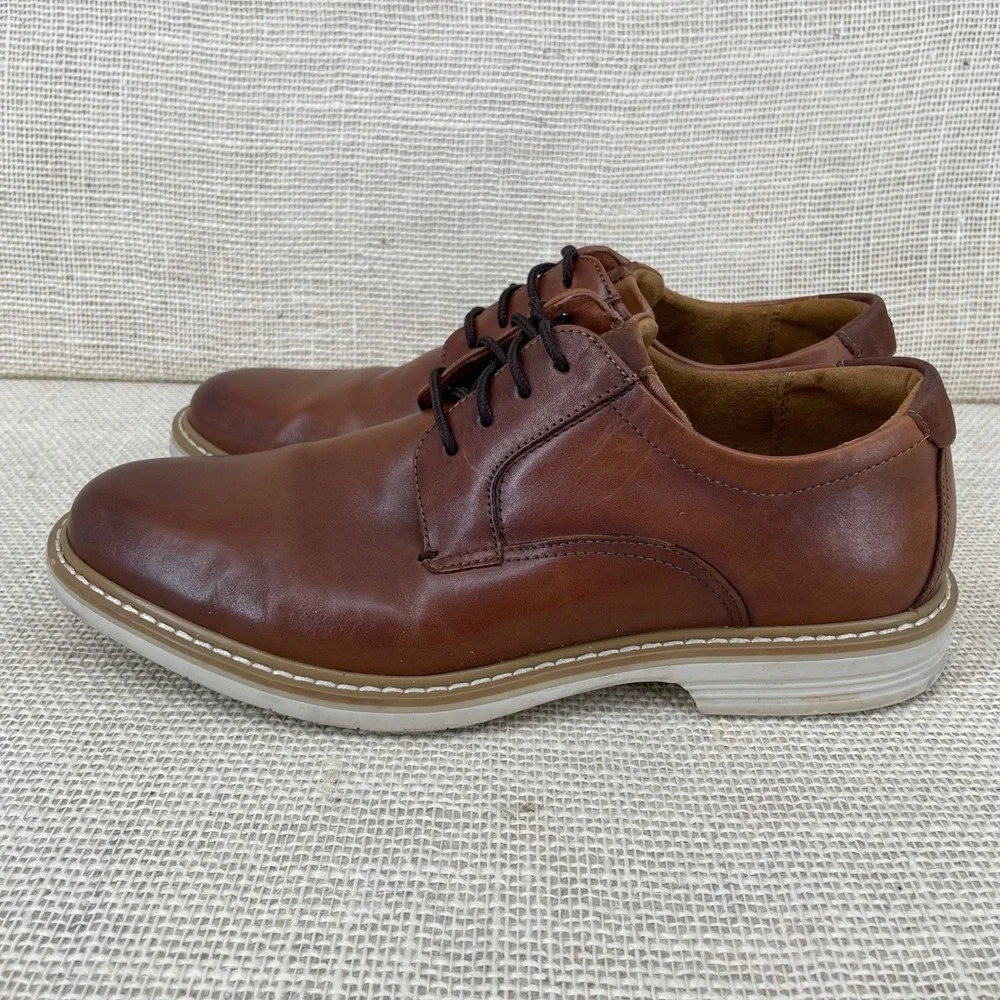Florsheim Comfortech Mens Tan Leather Plain Toe Oxford Shoes 13369-229 Size 8.5M